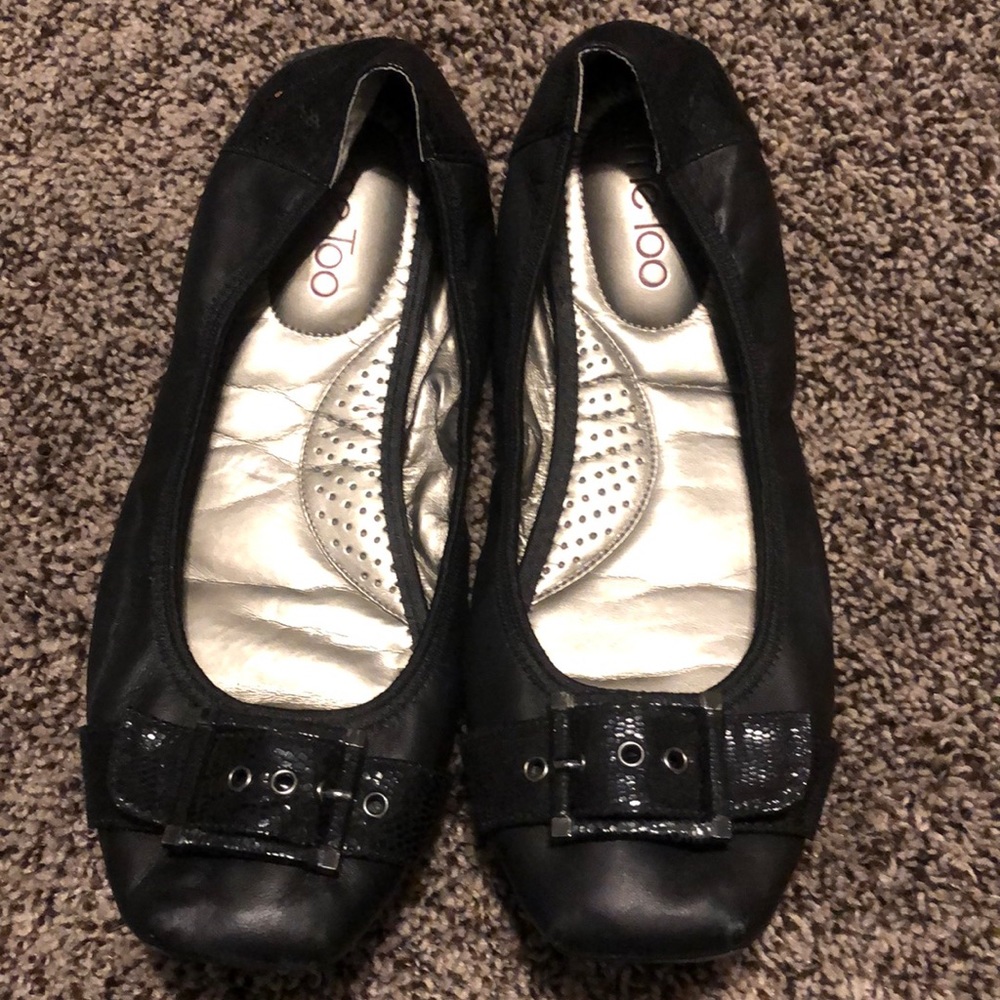 Me too black flats